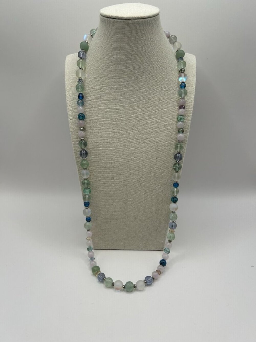 Vintage Glass Bead Necklace Pastel Green Blue Pink Long Silver Tone Cottagecore - Picture 1 of 9